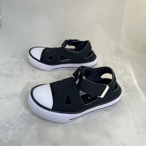 Toddler Converse Chuck Taylor All Star SuperPlay Sandal Kids 9 Black/White